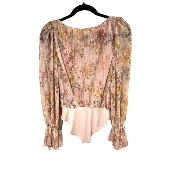 Revolve Tularosa Janet Pink Floral Bodysuit SMALL Boho Fairy Romantic Feminine - Picture 4 of 10